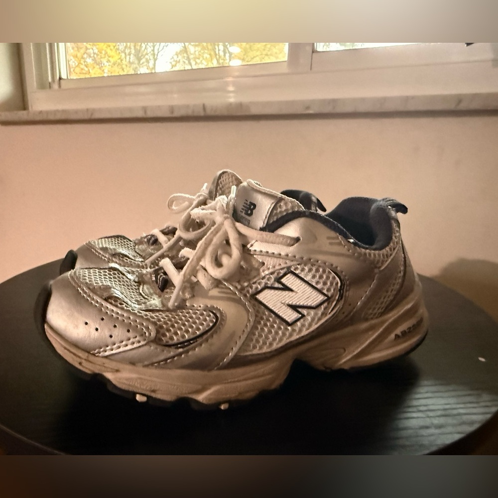 New Balance 530